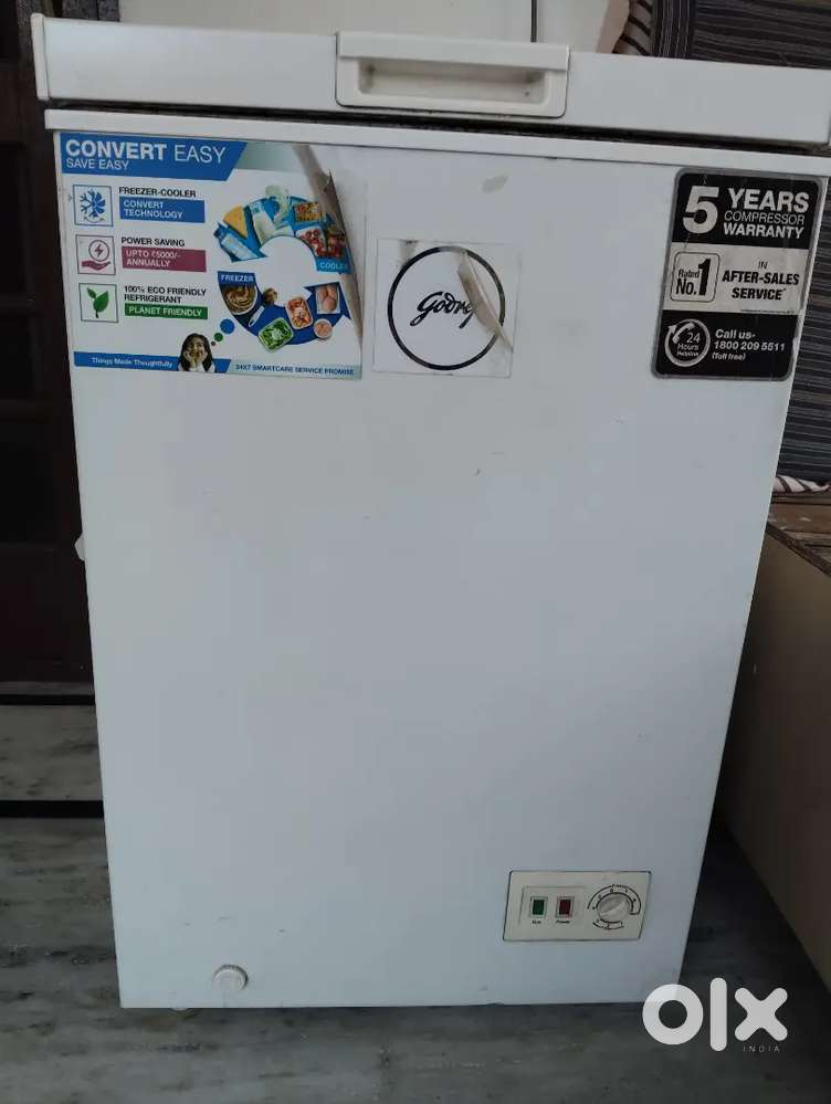 D Freezer GODREJ FRIDGE AND D FREEZER 100 LITER