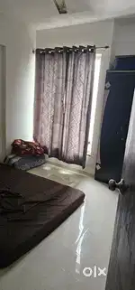 Required female roomate