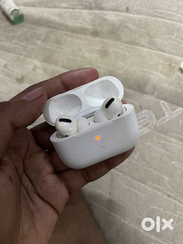 Apple AirPods Pro Gen 1