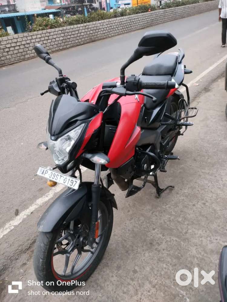 Bajaj NS 125