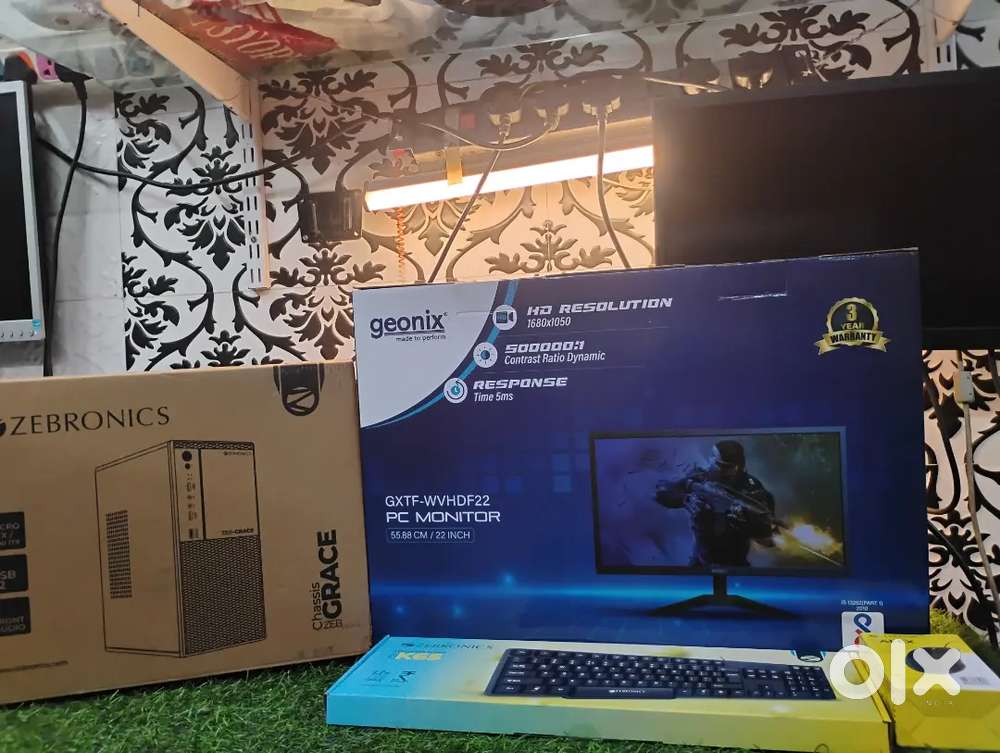 Boxpack corei3 8gb ram 128gb ssd+320gb hdd 19led keyb,mouse rs.9500