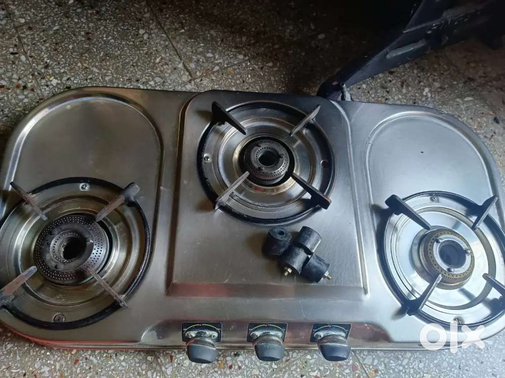 3 burner stove