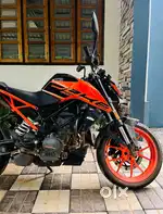 KTM DUKE 200