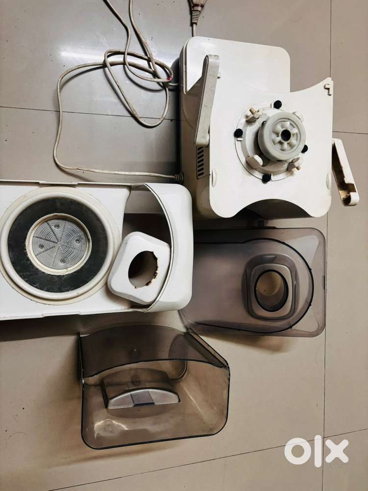 Juicer mixer grinder