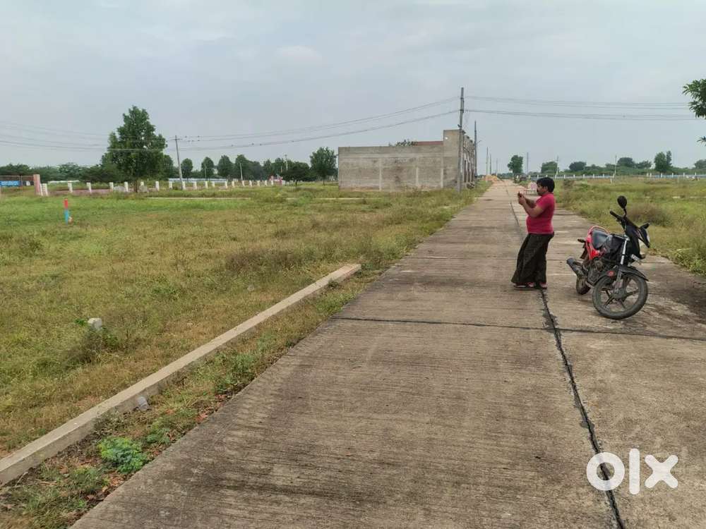 100 gajala plot for sell in Markapur