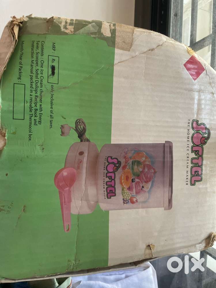 Ice cream maker
