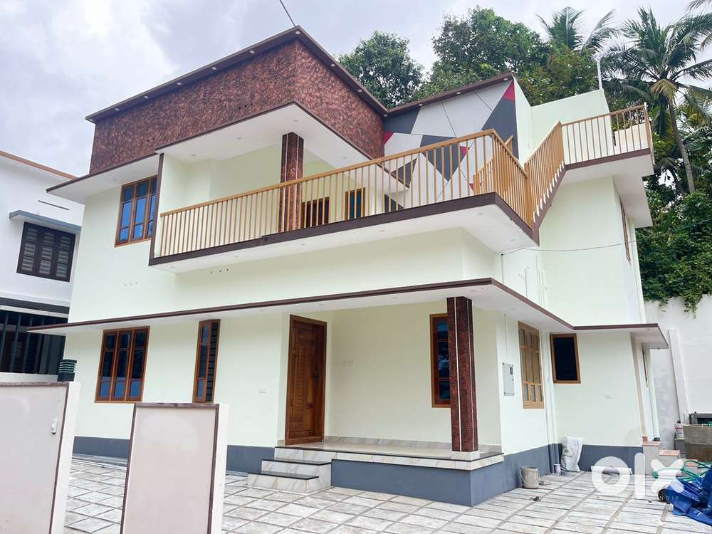 New House 1650sqft 3bhk Chenkottukonam