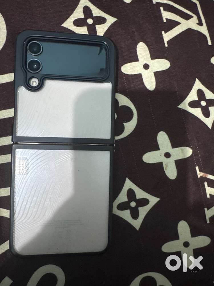 Samsung Z Flip4