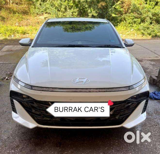 Hyundai Verna, 2023, Petrol