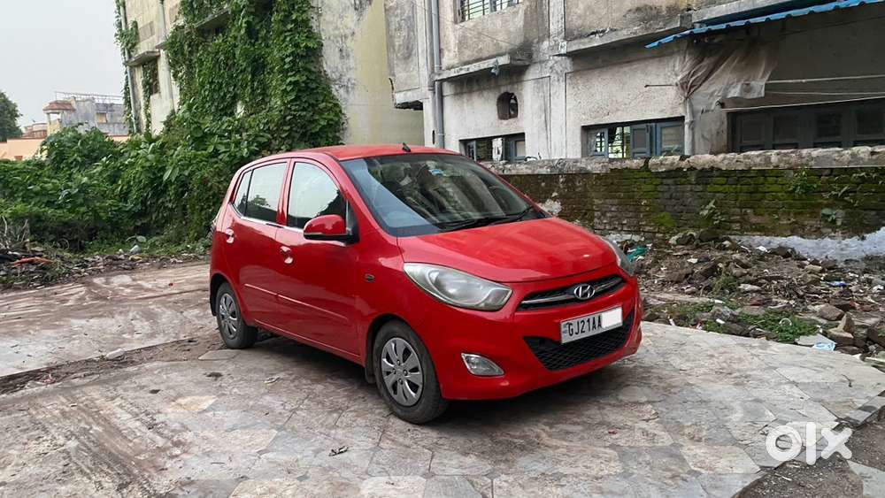 Hyundai i10 2011 CNG & Hybrids Well Maintained