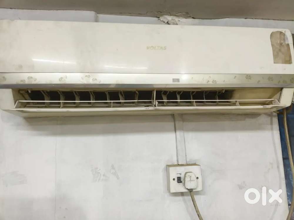 Fully Working Air conditioners for Sale