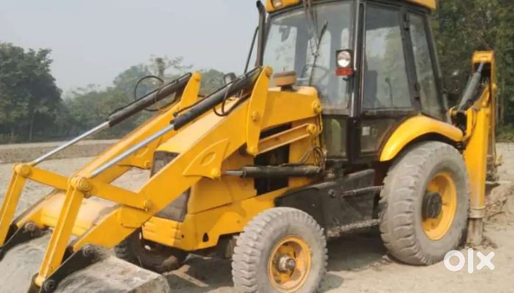 Jcb and tipper on monthly rent