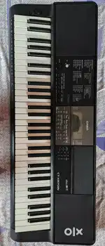 Casio CT-X870IN 61-Key Portable Keyboard, Black