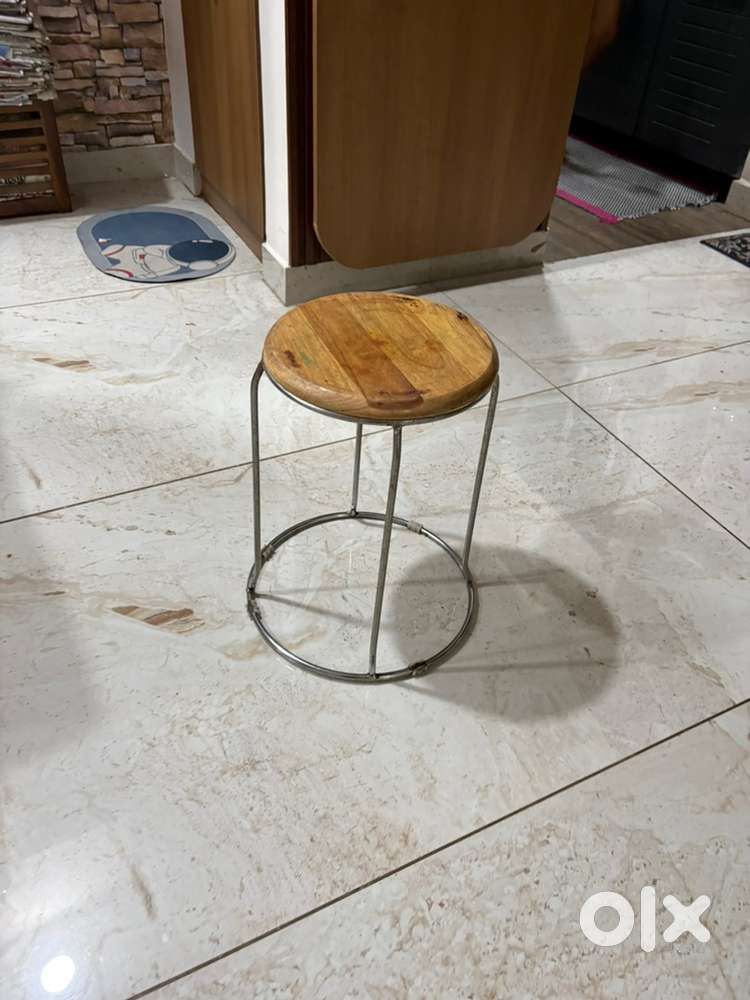 Ss table with wooden top