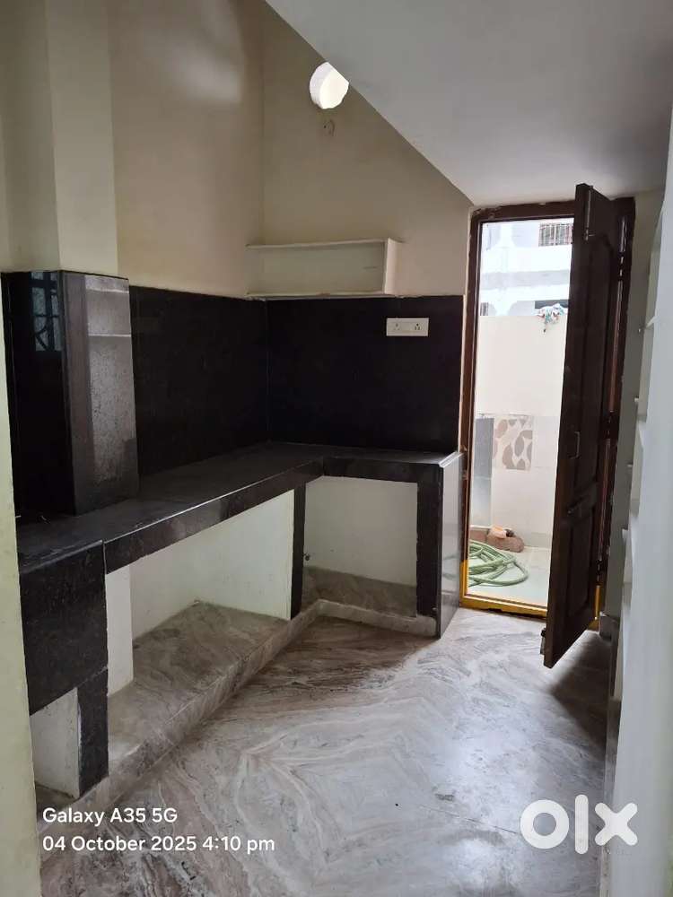 2 Bhk house available