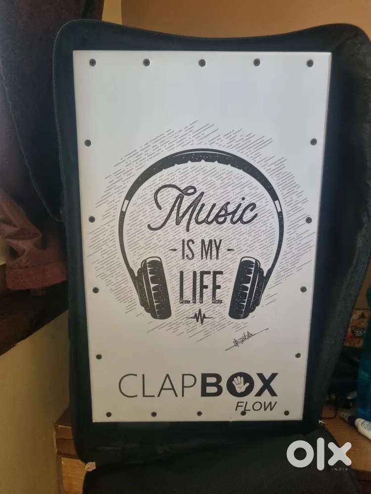 Clapbox cajon 4 months old only