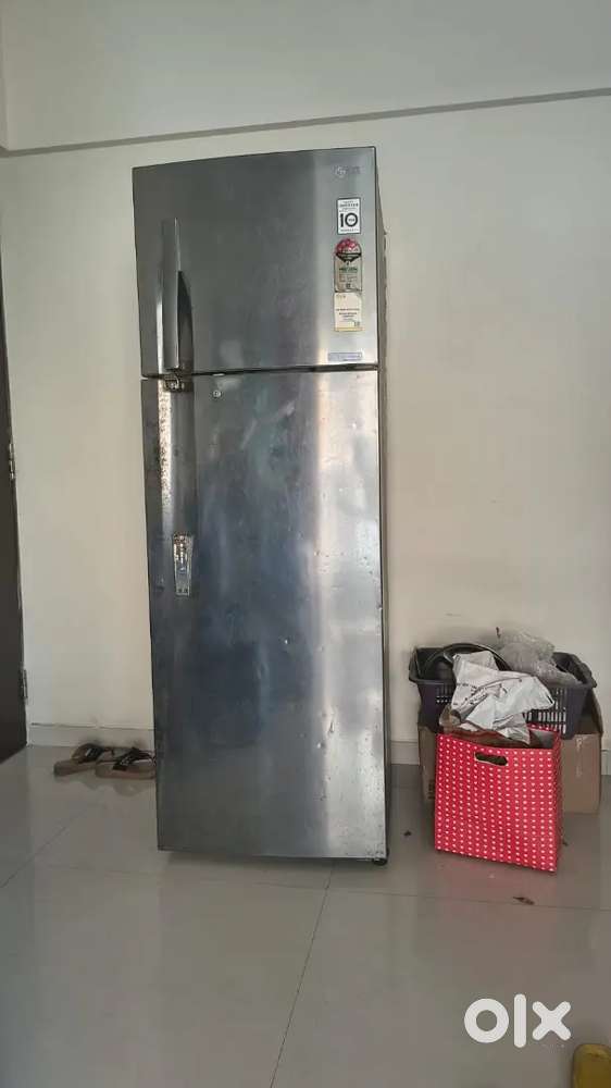 Lg refrigerator 242 litres