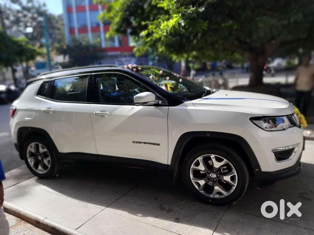 Jeep Compass 2019 Petrol 20100 Km Driven