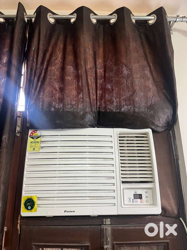 Window AC- Daikin