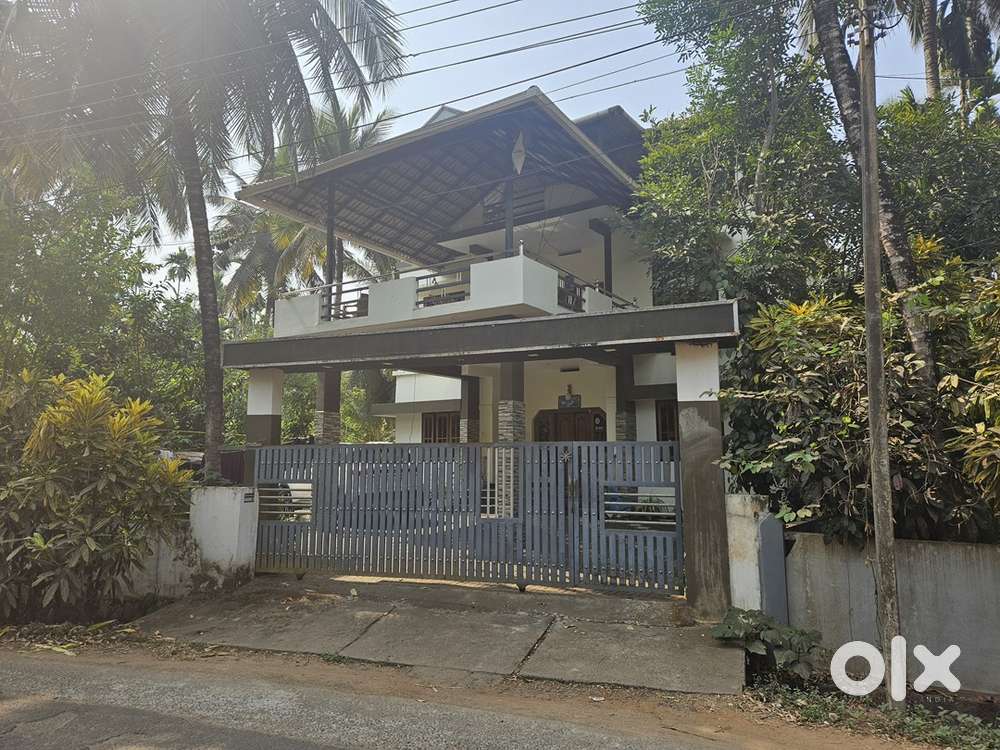 Fully furnished 5 bedroom house in chungathara