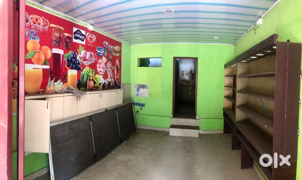 Spacious shop in mukkam main road,Varattiyakkil