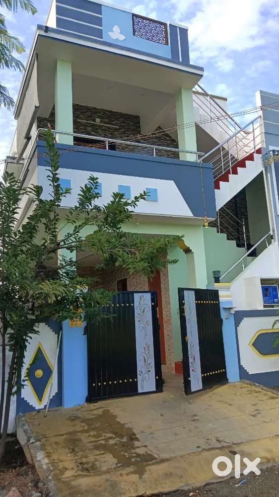 2BHK,CAR PARKING,SEMI FURNISHED,