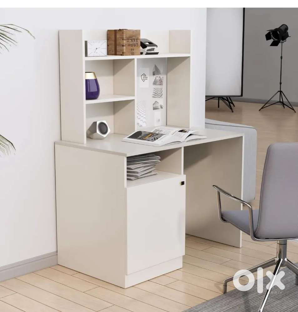 Clean Study and Office Table for sale(Brand new condition)(Negotiable)