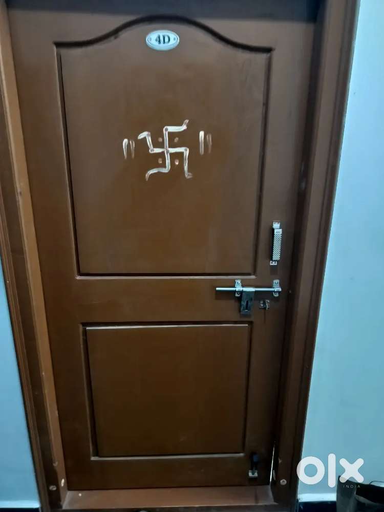 Looking for flatmate : your share 11500  Total Rent :23000