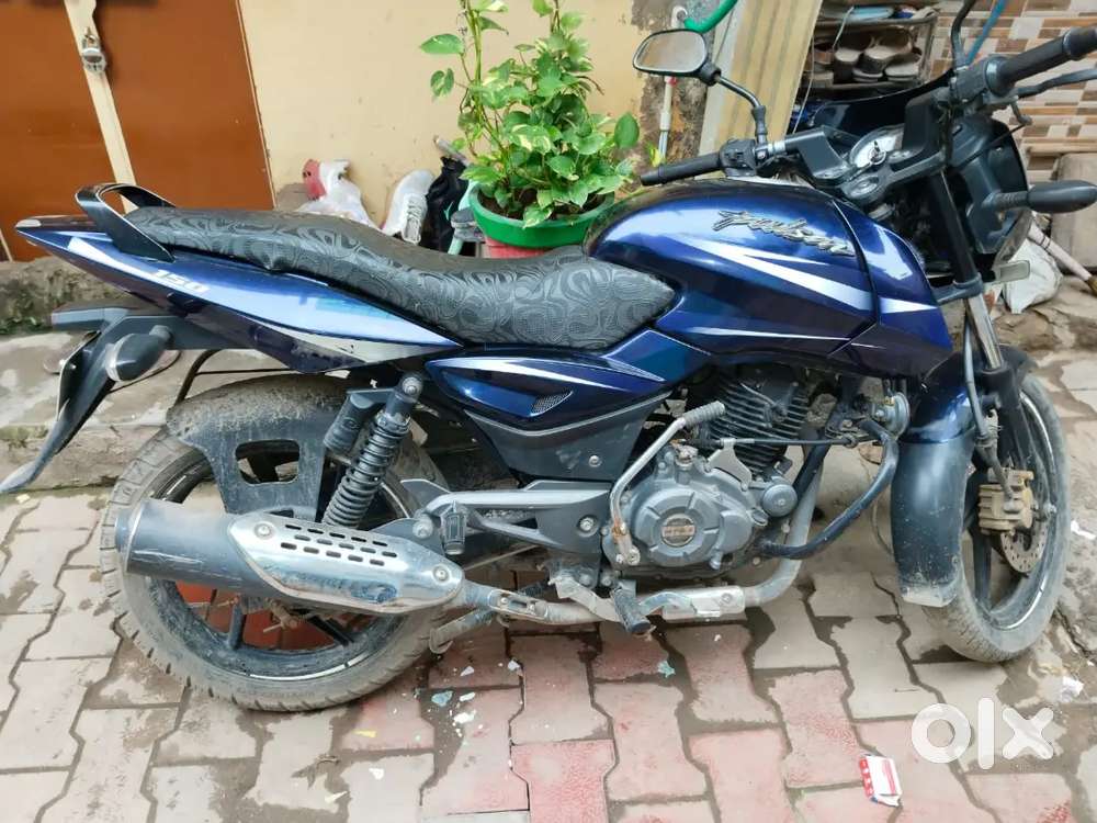 Bajaj pulser 150