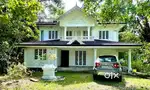 Elegant 4BHK villa set on 25 cents of land,just 4 km from Irinjalakuda