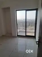 Independent 2bhk flat in society