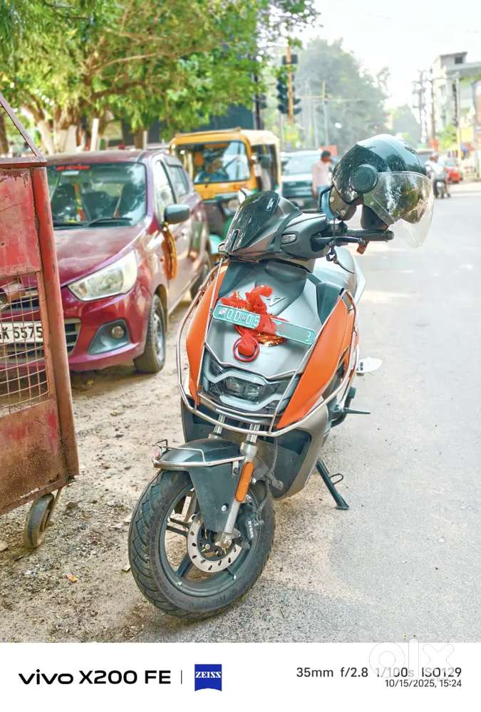 Hero ( Vida V2 Pro ) buy in October (2 months only )