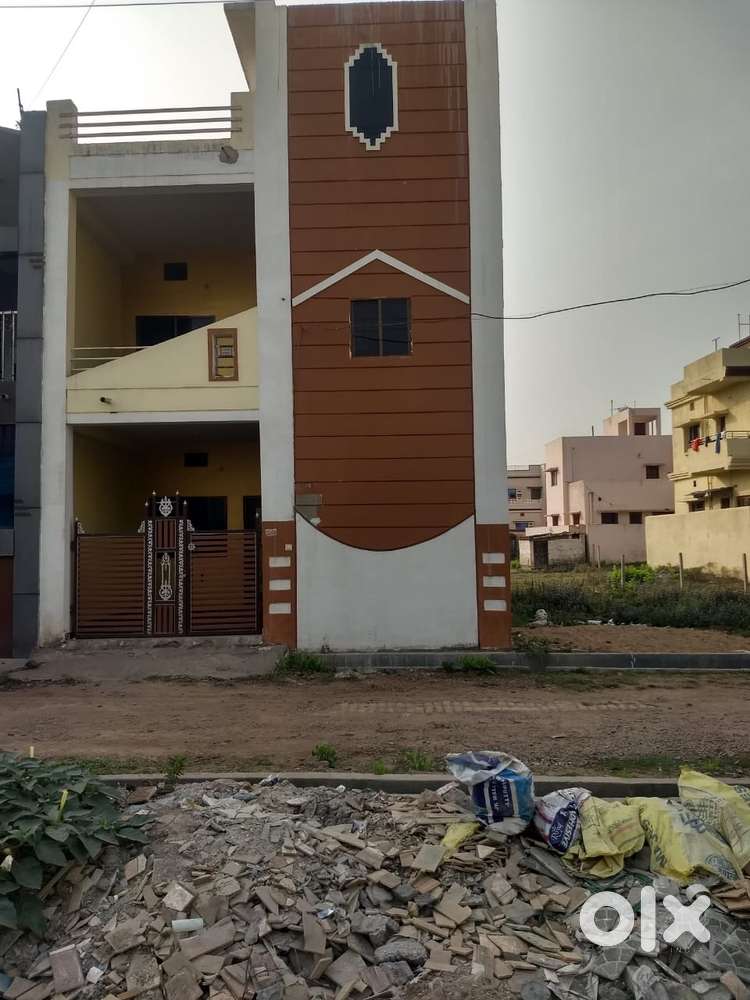 2bhk semi furnished house on independent house, gated community