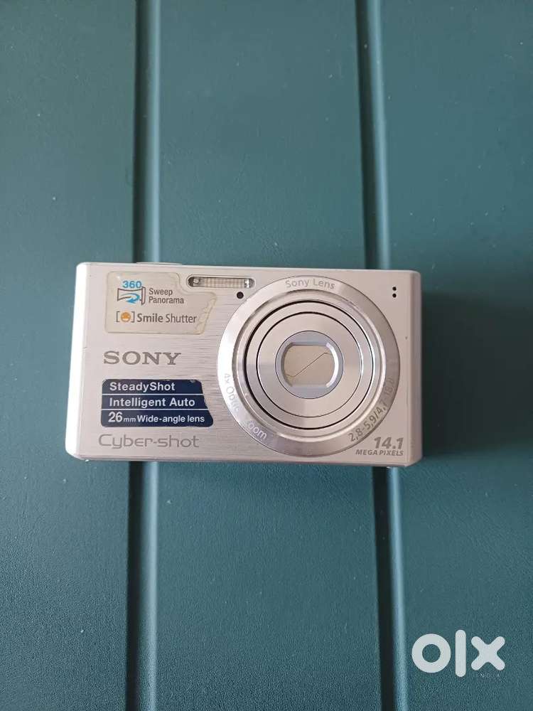 Sony cybershot camera