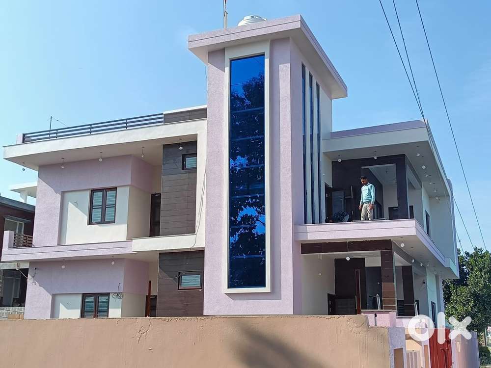 Room in good and peaceful society.