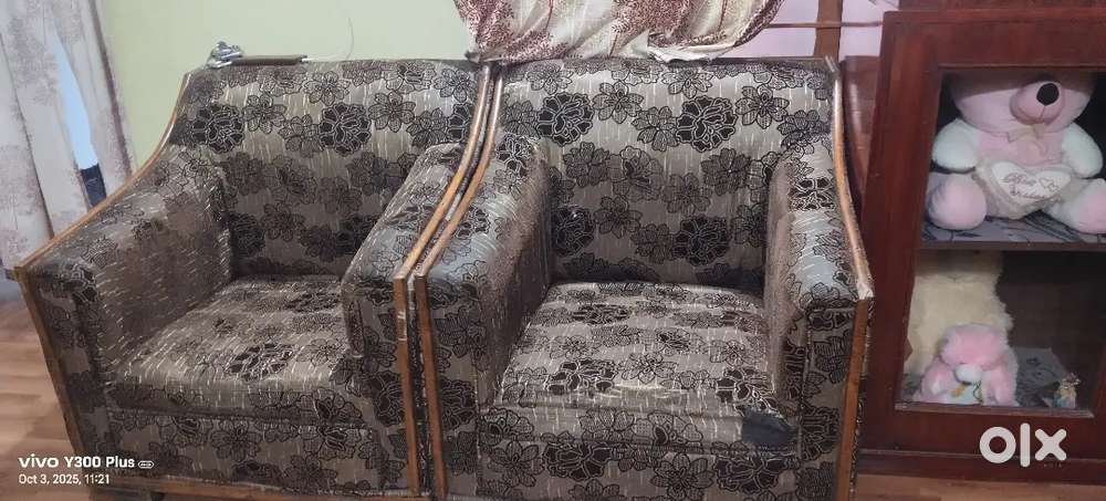 Sofa set 3 +1+1