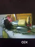 Lml vespa 4stroke self start good condition