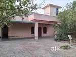 Chhoti family ke liye makan hai