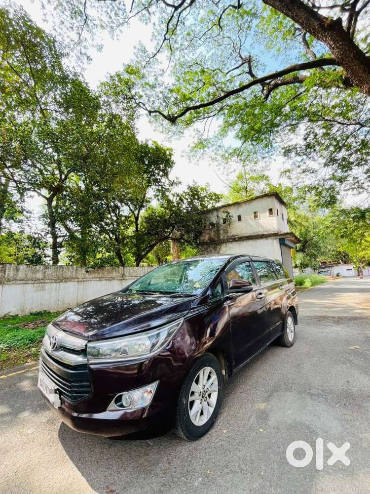 Toyota Innova Crysta 2.4 G Plus MT 8S, 2019