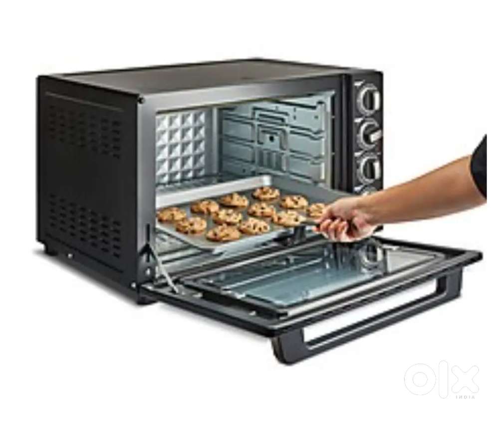 BOROSIL OTG 60 litres .