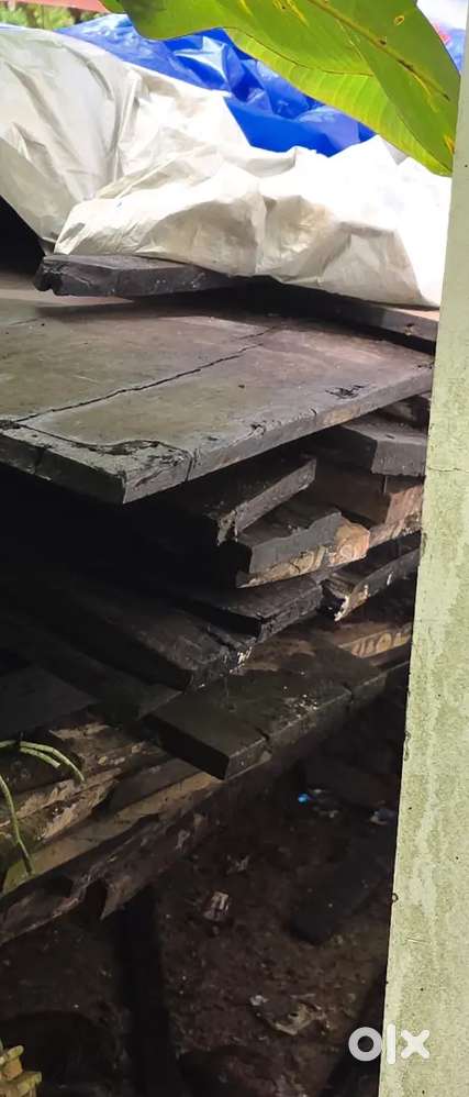 Old Wooden Planks  from House Demolition – Good Quality Reusable Wood