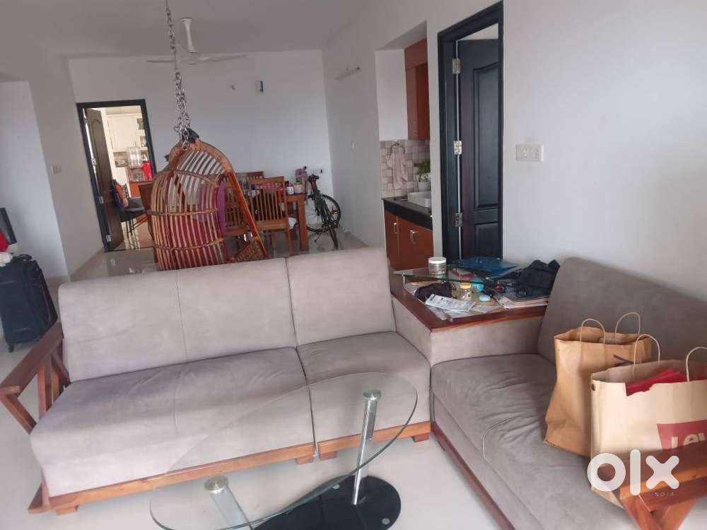 Pattoor 2BHK for sale