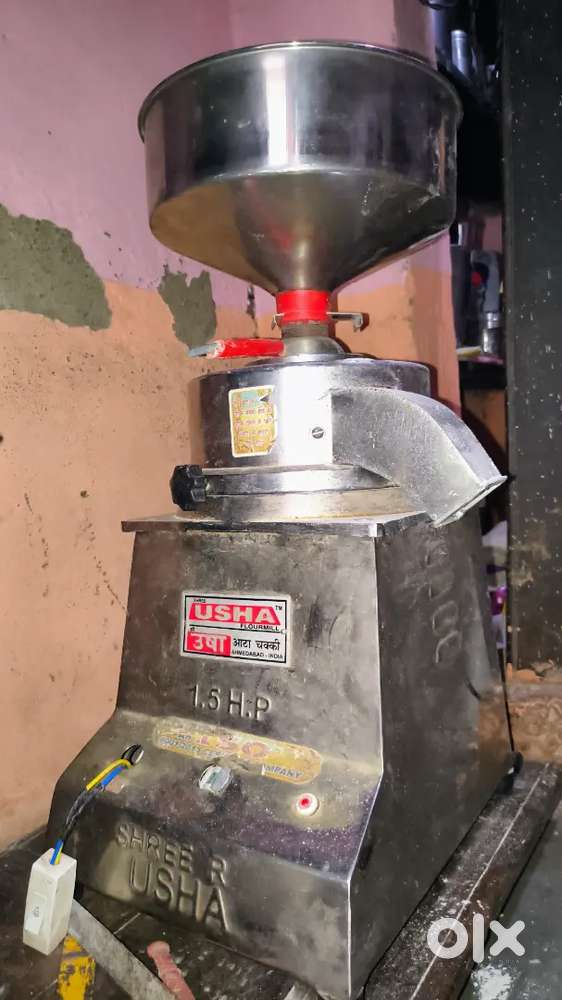Atta chakki   flour mill  Girani
