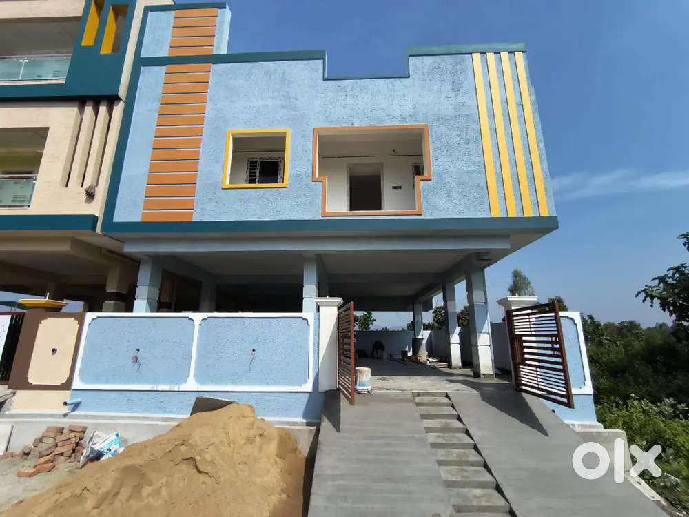 2BHK HOUSE FOR SALE IN AKKIREDYPALEM,PENDURTHI