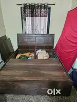 Engineer wood Queen size bed