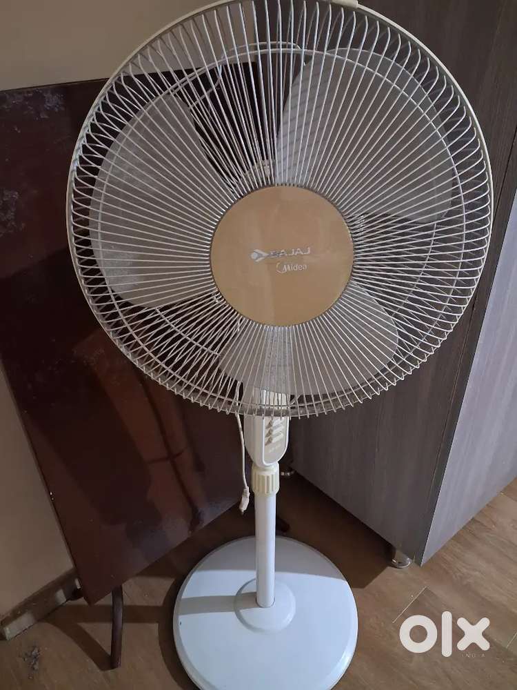 Standing fan bajaj company