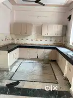 250 mtr house for rent