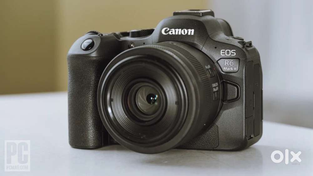 canon r6 mark ii with 35mm lens