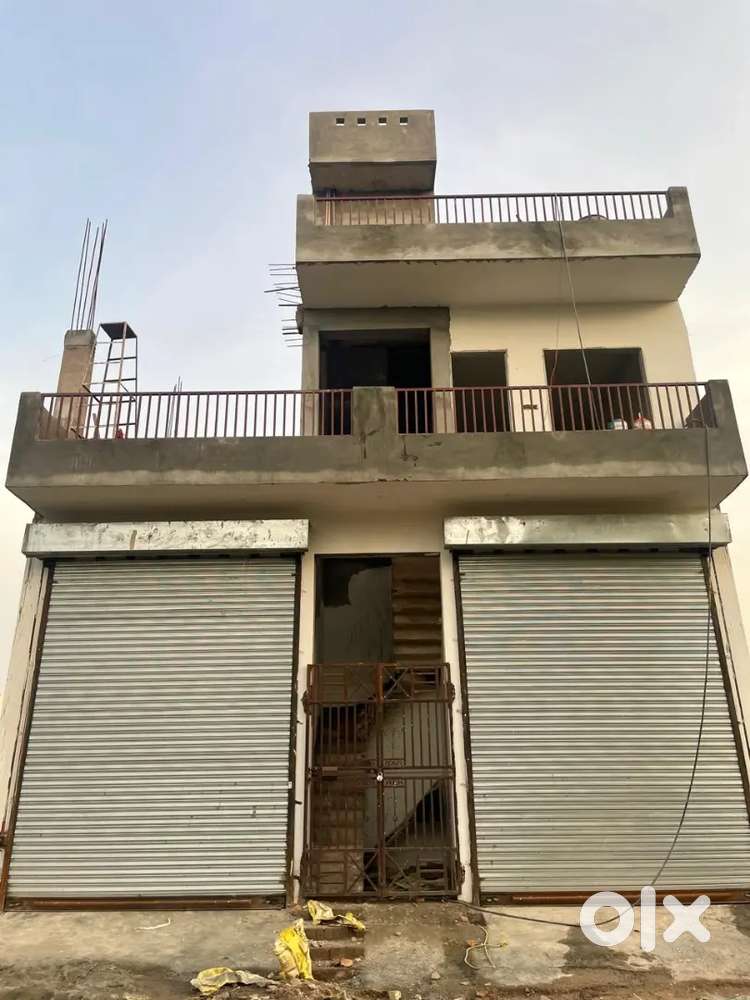 Shop available for rent