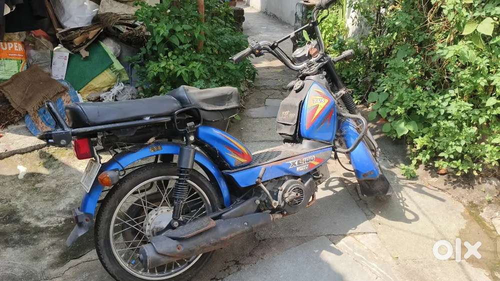 TVS XL 100 heavy duty BS 4
